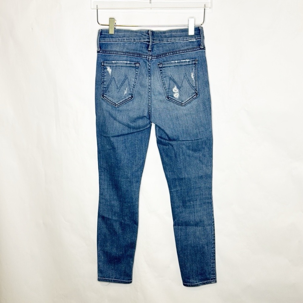 Mother The Looker Crop Distressed Skinny Crop Jeans (26) - Picture 5 of 11